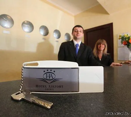 Airport Otel 4*
